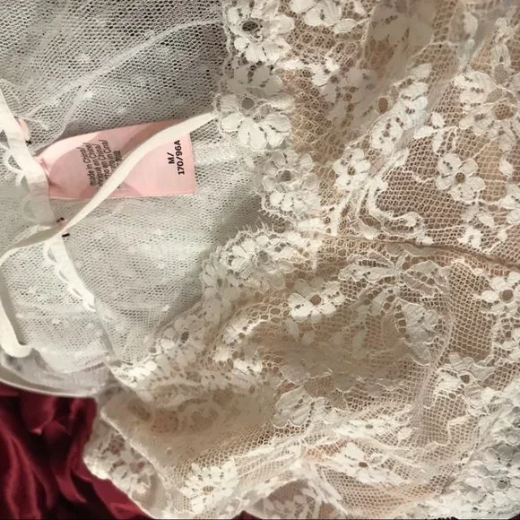 NEW! DREAM ANGELSScalloped Lace Babydoll Slip